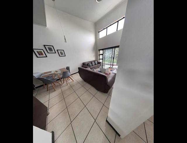 2 BEDROOM PROPERTY TO RENT IN GREENSTONE HILL